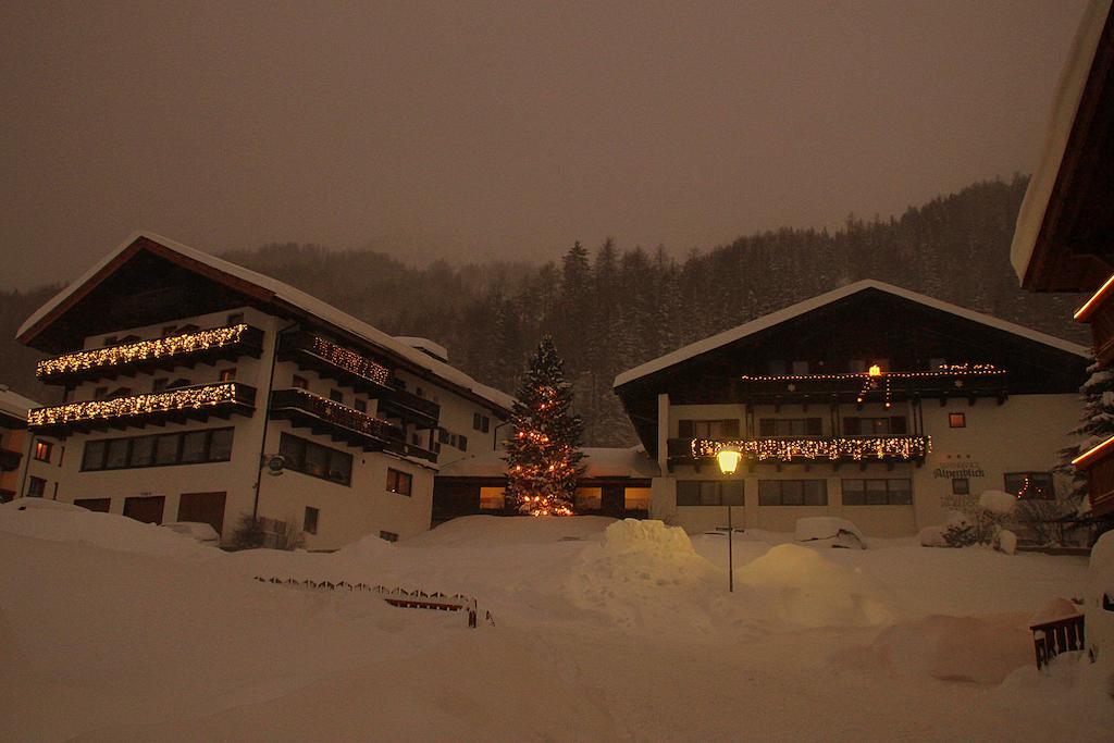 Hotel Alpenblick เฟลเดอร์ส ภายนอก รูปภาพ