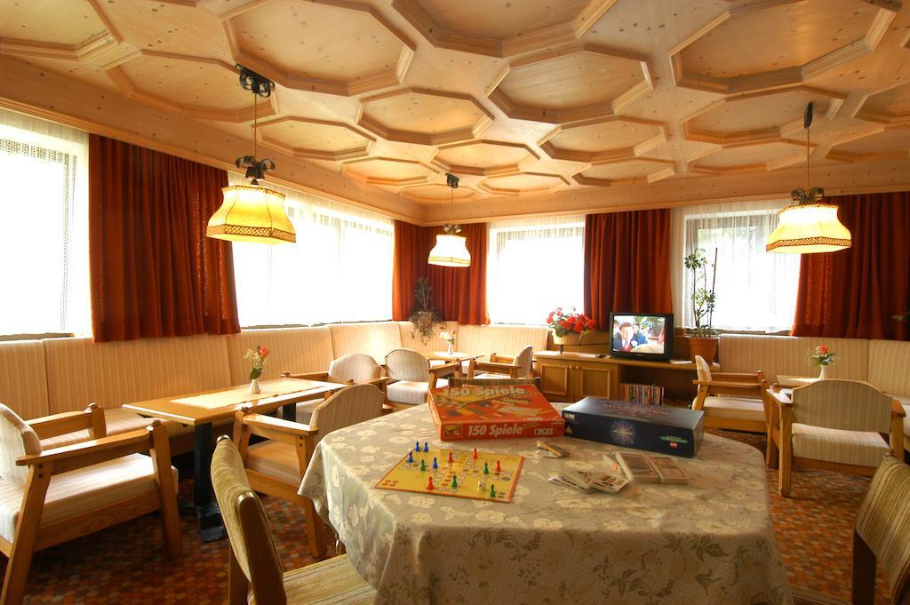 Hotel Alpenblick เฟลเดอร์ส ภายนอก รูปภาพ